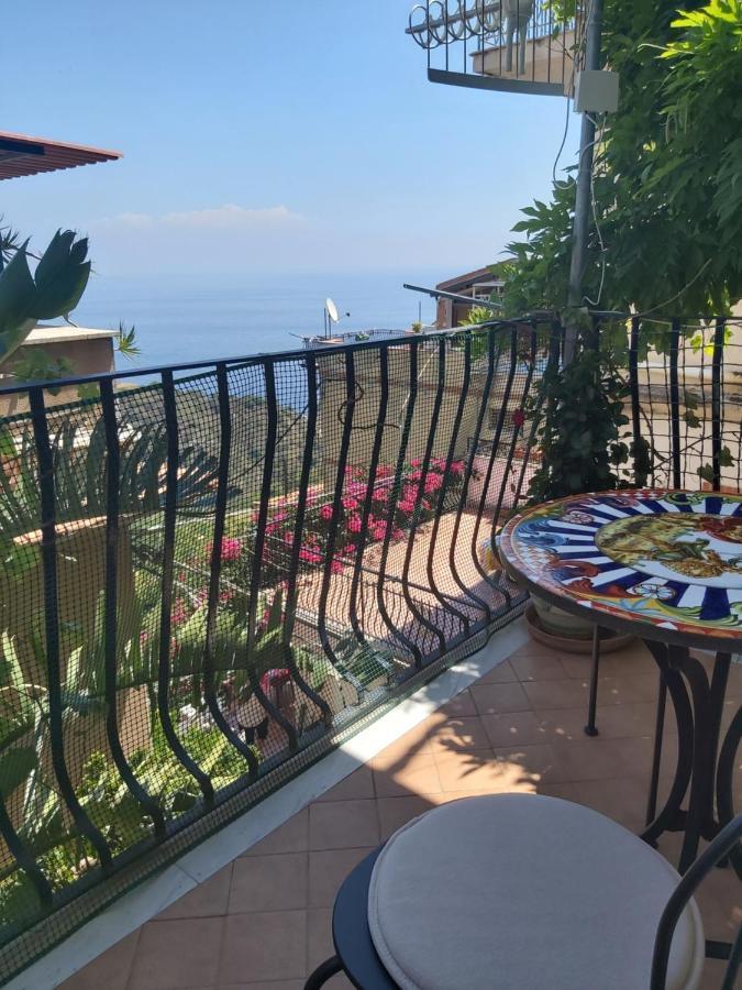 La Guardiola Di Angela E Nino Bed & Breakfast Taormina Eksteriør bilde