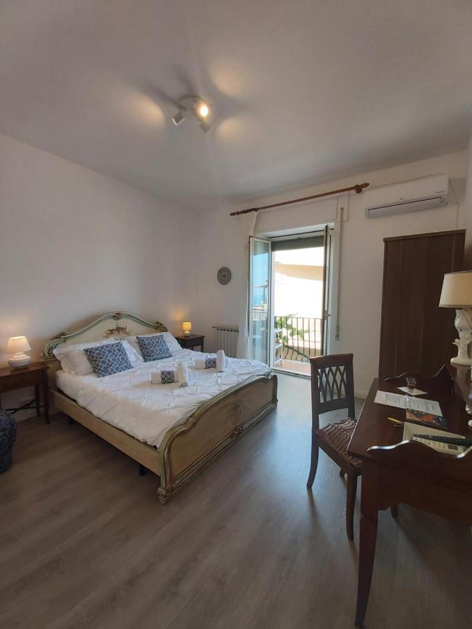 La Guardiola Di Angela E Nino Bed & Breakfast Taormina Eksteriør bilde