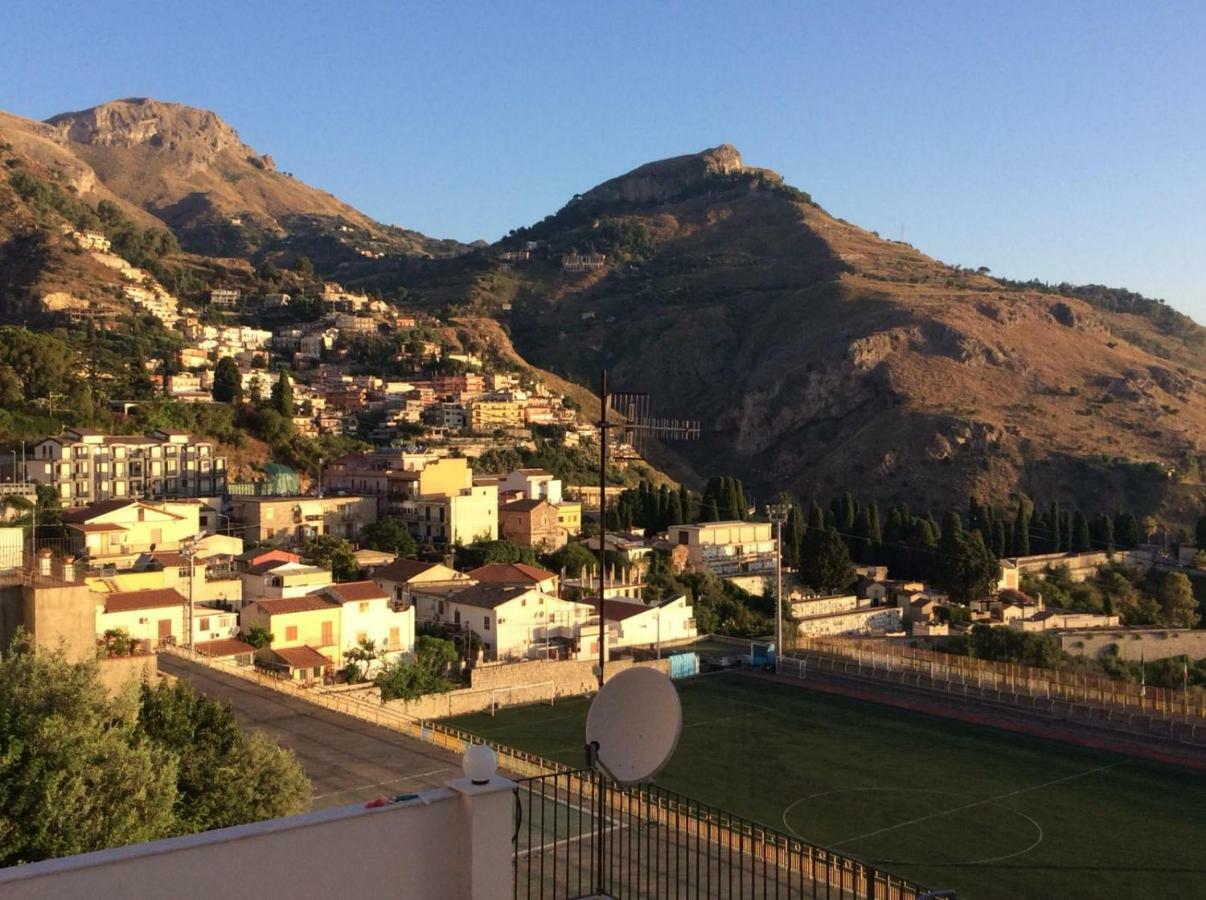 La Guardiola Di Angela E Nino Bed & Breakfast Taormina Eksteriør bilde